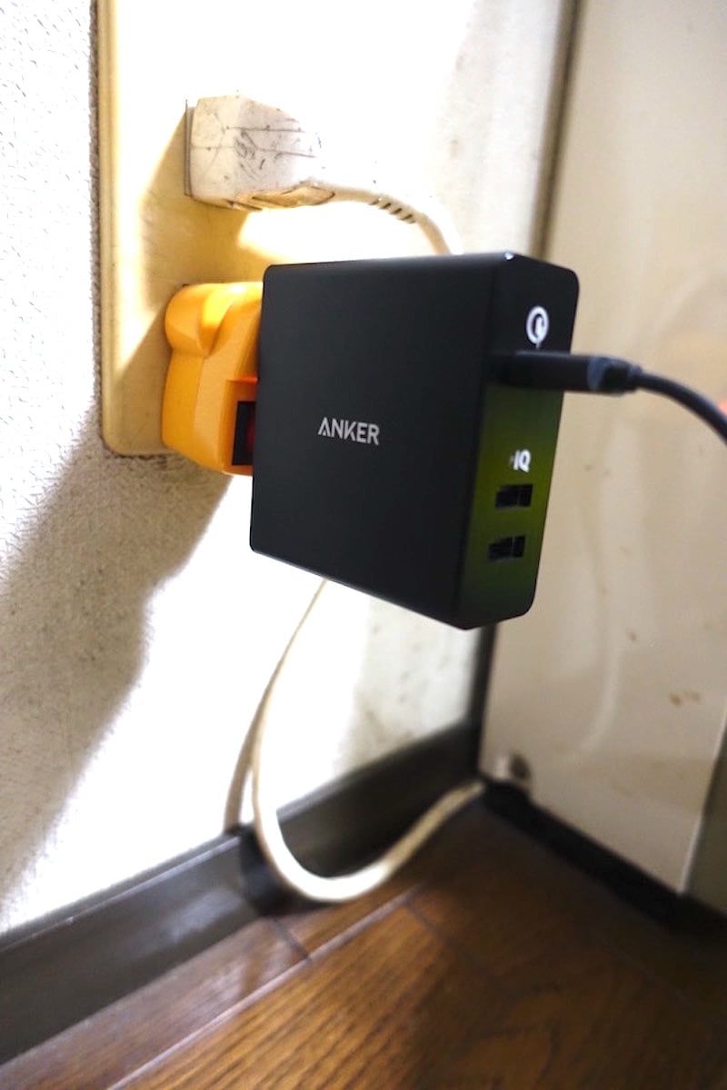 Anker charger03